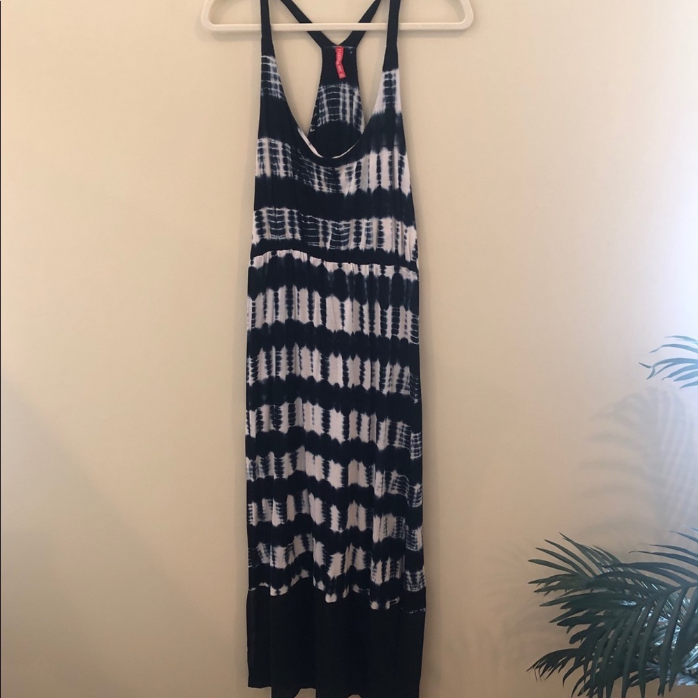 Nolita NYC Maxi Dress - Size XL